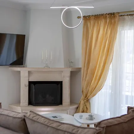 Apartmanhotel Adria Luxury *