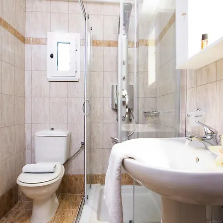 Adria Luxury Aparthotel 4*
