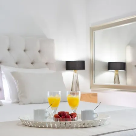 Adria Luxury شقة فندقية