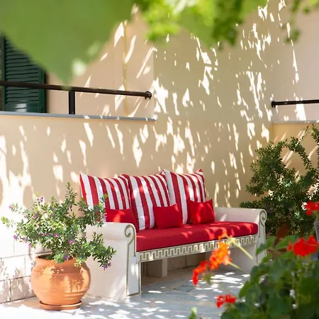 Adria Luxury Aparthotel 4*