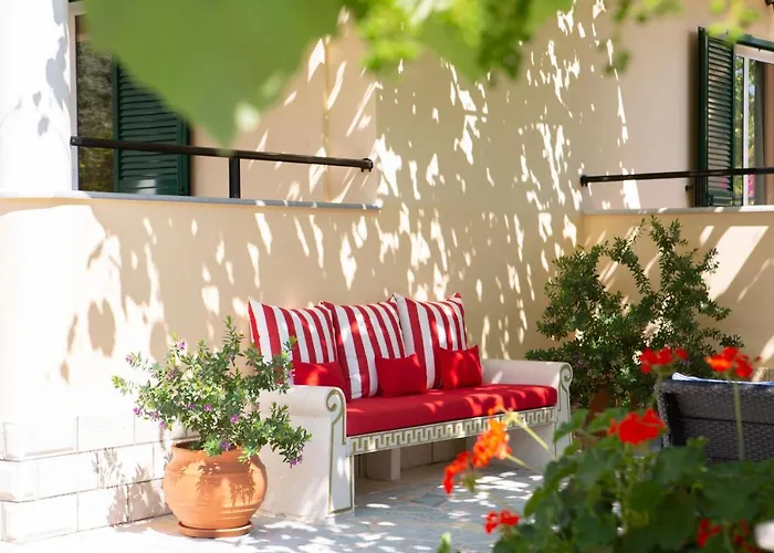 Adria Luxury Ξενοδοχείο με διαμερίσματα 4*